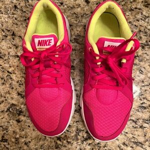 Nike Pink and Yellow Sneakers Lightweight Athletic Footwear